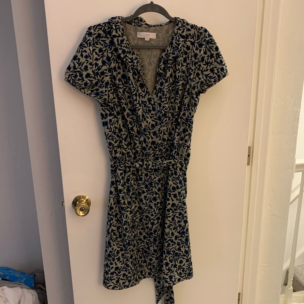 LOFT medium floral dress